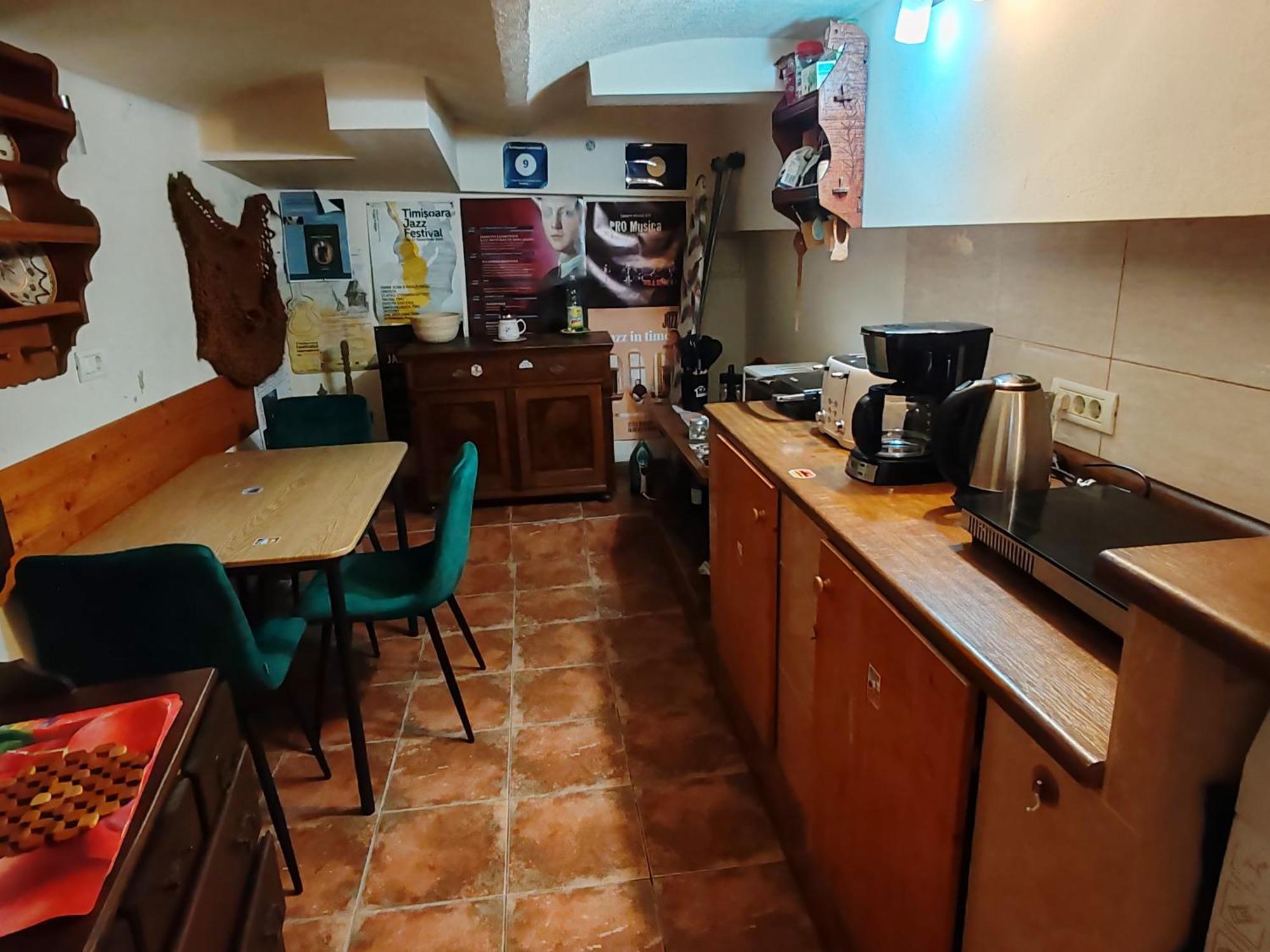 Arthouse Lucrezia Otel Temeşvar Dış mekan fotoğraf